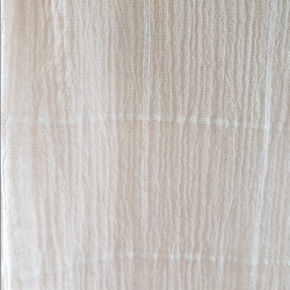 Anthro Isabella Sinclair button up top size Medium - Picture 6 of 9